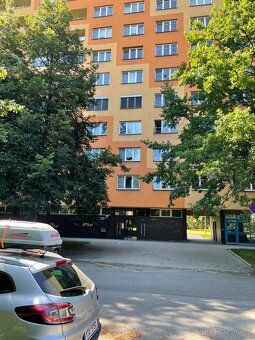 Nabízím dlouhodobý pronájem bytu 2+1, 55m2. Byt je čerstvě p