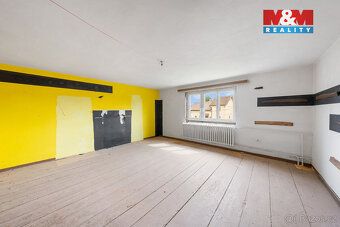 Nabízíme k prodeji rodinný dům o užitné ploše cca 200 m², kt