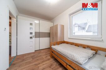 Nabízíme k prodeji rodinný dům o dispozici 5+1 s podlahovou 