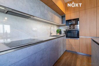 Exkluzivně Vám nabízíme moderně zařízený byt 3+kk s velkorys