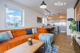 Exkluzivně Vám nabízíme moderně zařízený byt 3+kk s velkorys