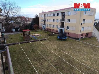 Nabízíme k prodeji byt 3+1 o užitné ploše 65 m² v cihlovém d