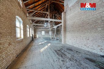 Nabízíme k prodeji unikátní zemědělský objekt o celkové užit