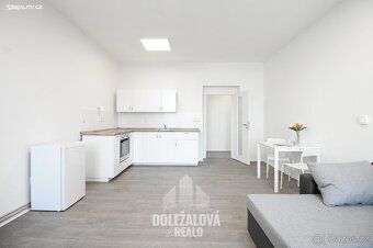 Ev.č. 00868 Pronájem bytu 2+kk, 50 m², ul. Jiřího z Poděbrad