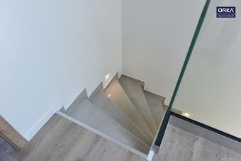 Nabízíme k pronájmu novostavbu rodinného domu v obci Veselíč