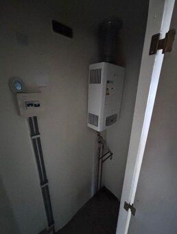 Prodám velice zachovalý a čistý mobilheim o rozměru 10 x 3 m