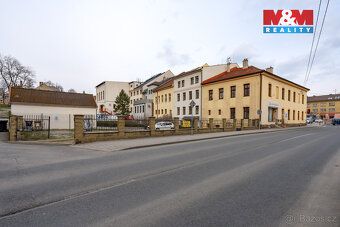 Nabízíme k prodeji výjimečnou multifunkční budovu o celkové 