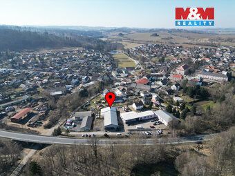 Nabízíme k pronájmu prostornou halu – výrobní objekt o rozmě