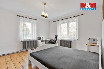 Prodej samostatného příjemného rodinného domu v klidné části