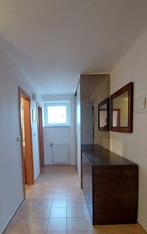 Nabízím ke dlouhodobému pronájmu byt 2+1 o výměře 61 m², nac