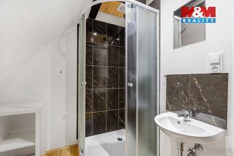 Nabízíme k prodeji rodinný dům ve Smržovce o užitné ploše 15