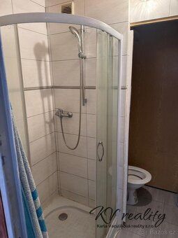 Nabízím k prodeji byt 2+1 s lodžií a sklepní kójí, který se 