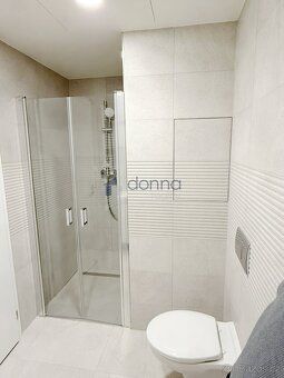 Pěkný byt 1+kk, o ploše 32m2 + lodžie 5m2, ve 4. patře v nov
