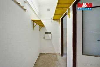 Nabízíme k pronájmu obchodní objekt o užitné ploše 80 m², na