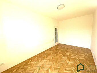 Ev.č. 00273 Nabízíme Vám k pronájmu bytovou jednotku o dispo