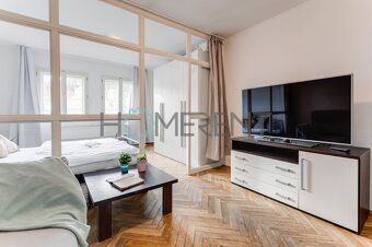 Nabízíme k pronájmu útulný a zařízený byt o dispozici 1+1, k