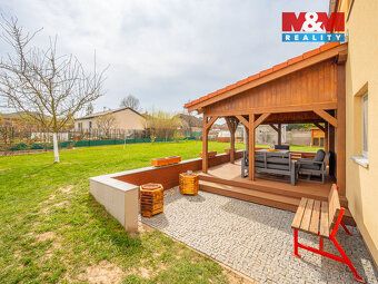 Toužíte po krásném domově s prostorným pozemkem, kde nebudet