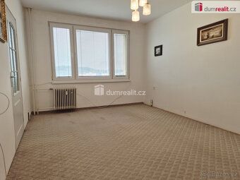 +popl. 2500, + elektřina. Kauce 20.000,- odměna RK 17.000,-.