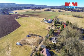Nabízíme k prodeji jedinečný stavební pozemek o výměře 947 m