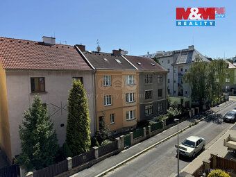 Nabízíme k pronájmu velmi pěkný byt 2+1 v oblíbené rezidenčn