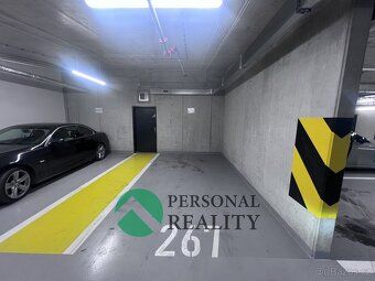 Ev.č. 03000 Moderní byt 2+kk s terasou a parkovacím místem v
