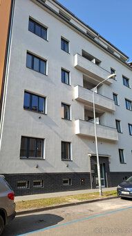 V exkluzivním zastoupení vlastníka nabízíme k pronájmu nezař