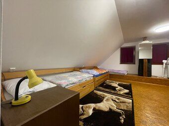 Nabízím apartmán 2+1 k dlouhodobému pronájmu. Nachází se v d