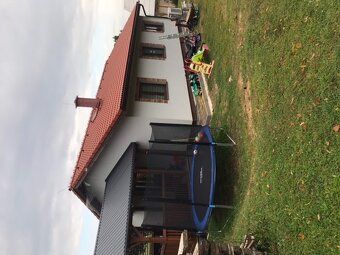 Dům se nachází V malé vesnici mladejov na Moravě , je cca 5 