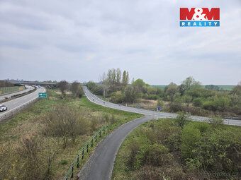Prodej pozemku 967 m² v k.ú. Neředín, situované na okraji ob