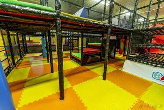 Přenechání zavedeného FUNPARKU + kavárny - Mladá Boleslav 96