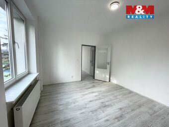 Nabízíme k pronájmu krásný a nekuřácký byt o velikosti 2+1, 