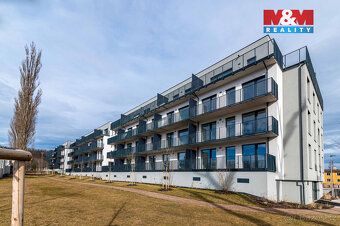 Nabízíme k pronájmu útulný byt 1+kk s velkým balkónem o celk