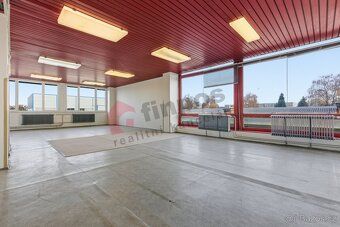 V rámci nového konceptu multifunkční budovy PORTOFFICE nabíz