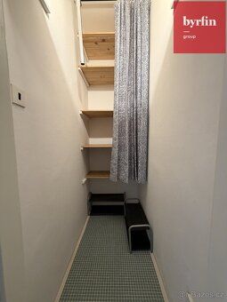 Nabízím k pronájmu byt o dispozici 1+1 a výměře 40,41 m², kt