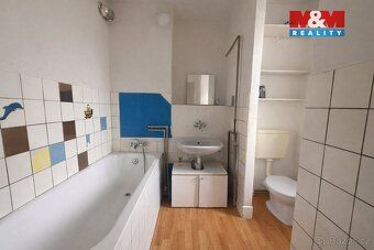 Nabízíme k prodeji investiční byt 2+1 o užitné ploše 58 m² v