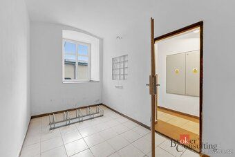 Prodej, komerční/ubytování, 298 m2, Malé náměstí 191, 55001 