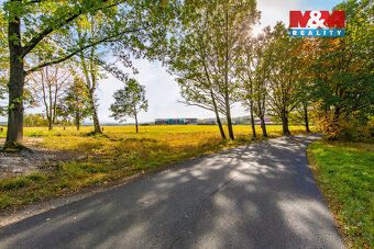 Prodej zahrady o velikosti 485 m² v obci Hluboká. Hluboká je