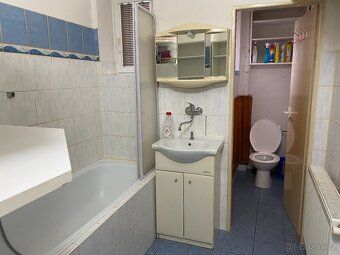 Prodáme bytovou jednotku o velikosti 1+kk (byt 35,9 m2, skle