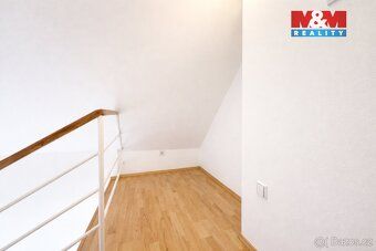 Nabízíme k pronájmu kancelářské prostory ve 4. nadzemním pod