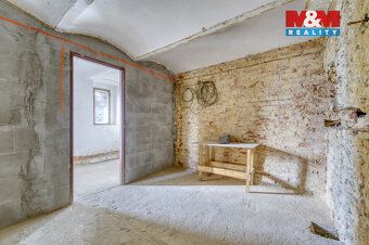 Prodej rodinného domu o o užitné ploše 154 m2 s pozemkem 824
