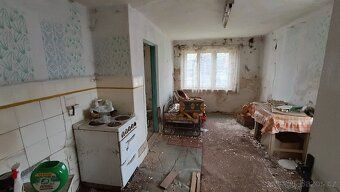 Nabízím k prodeji chalupu se stodolou a hospodářskou částí, 