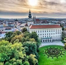 Nabízím k prodeji prostorný stavební pozemek o výměře 2 021 
