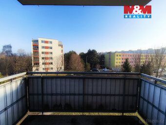 Nabízíme k dlouhodobému pronájmu plně zařízený rohový byt 2+