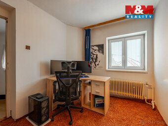 Nabízíme ke koupi tento rodinný dům dispozičně řešen jako 4+