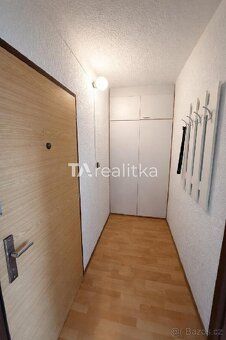 Nabízíme k prodeji družstevní byt o dispozici 2+1 a výměře 4