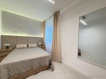 Apartmán po kompletní rekonstrukci, u pláže, Torrevieja – 27