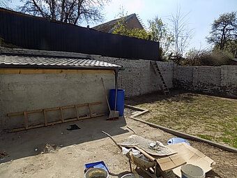 Rodinný dům v ceně bytu a ještě zahrádka s možným grilováním