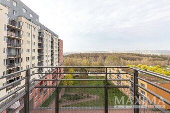 Nabízíme k pronájmu byt 1+kk 36 m2 s balkonem 2,2 m2 s krásn