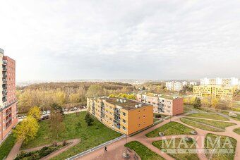 Nabízíme k pronájmu byt 1+kk 36 m2 s balkonem 2,2 m2 s krásn