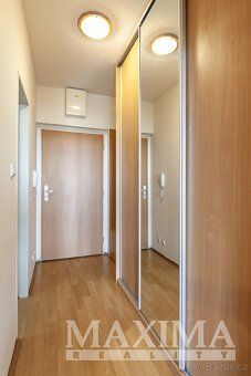 Nabízíme k pronájmu byt 1+kk 36 m2 s balkonem 2,2 m2 s krásn